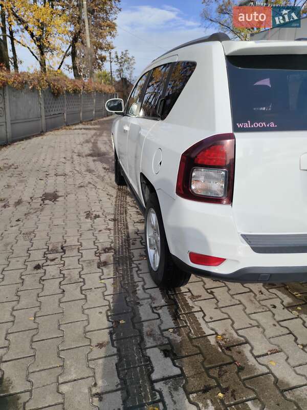 Позашляховик / Кросовер Jeep Compass 2016 в Сумах