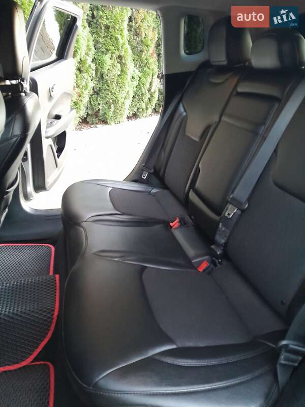 Внедорожник / Кроссовер Jeep Compass 2018 в Киеве