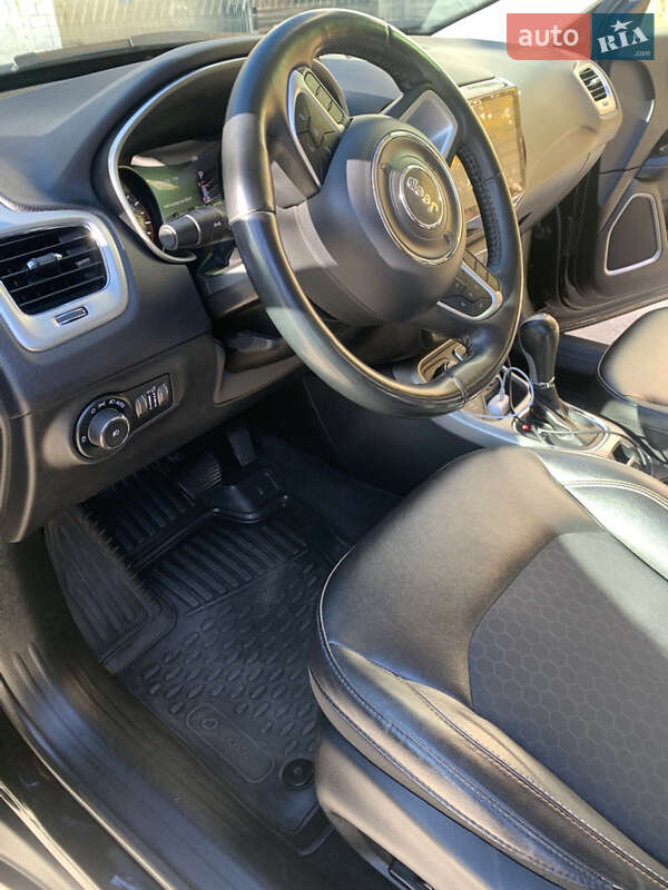 Внедорожник / Кроссовер Jeep Compass 2018 в Львове фото 26 Внедорожник / Кроссовер Jeep Compass 2018 в Львове