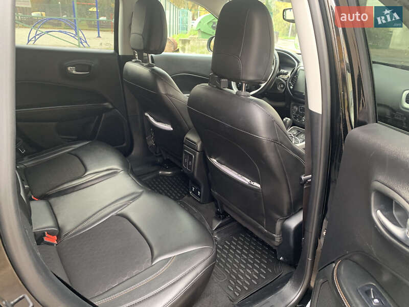 Внедорожник / Кроссовер Jeep Compass 2018 в Львове фото 32 Внедорожник / Кроссовер Jeep Compass 2018 в Львове
