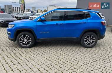 Внедорожник / Кроссовер Jeep Compass 2017 в 