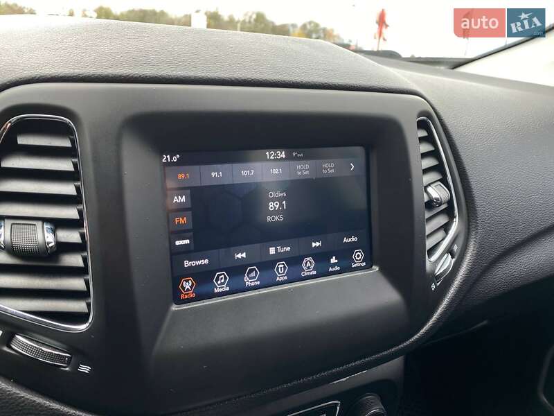 Позашляховик / Кросовер Jeep Compass 2017 в Львові фото 18 Позашляховик / Кросовер Jeep Compass 2017 в Львові