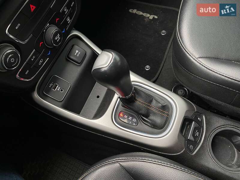 Позашляховик / Кросовер Jeep Compass 2019 в Львові фото 17 Позашляховик / Кросовер Jeep Compass 2019 в Львові