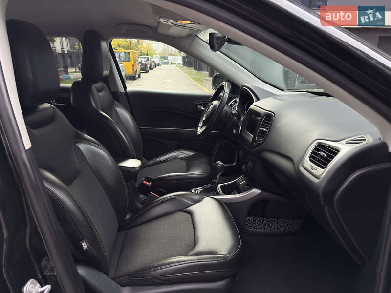 Внедорожник / Кроссовер Jeep Compass 2018 в Ивано-Франковске фото 23 Внедорожник / Кроссовер Jeep Compass 2018 в Ивано-Франковске