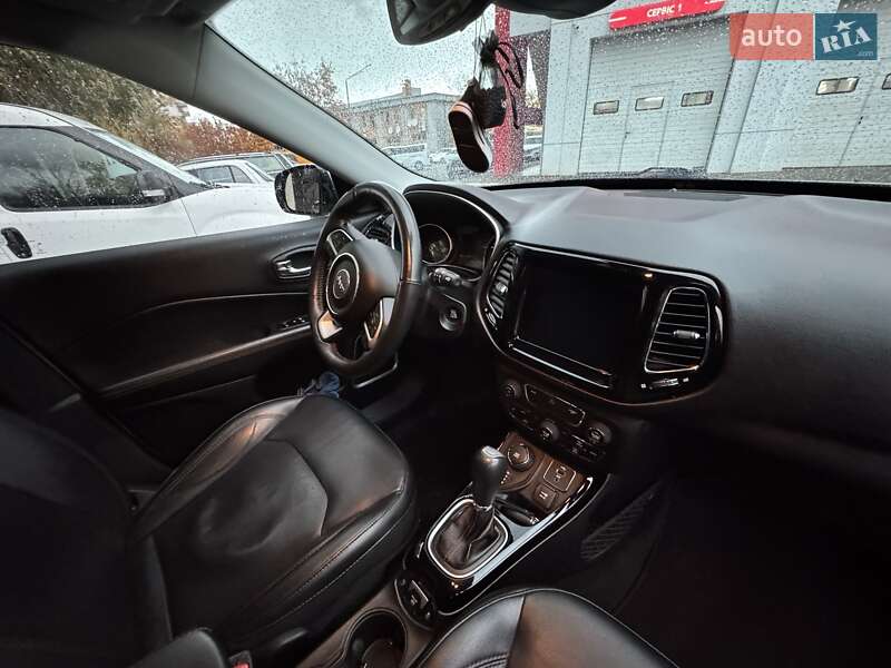 Позашляховик / Кросовер Jeep Compass 2018 в Дніпрі