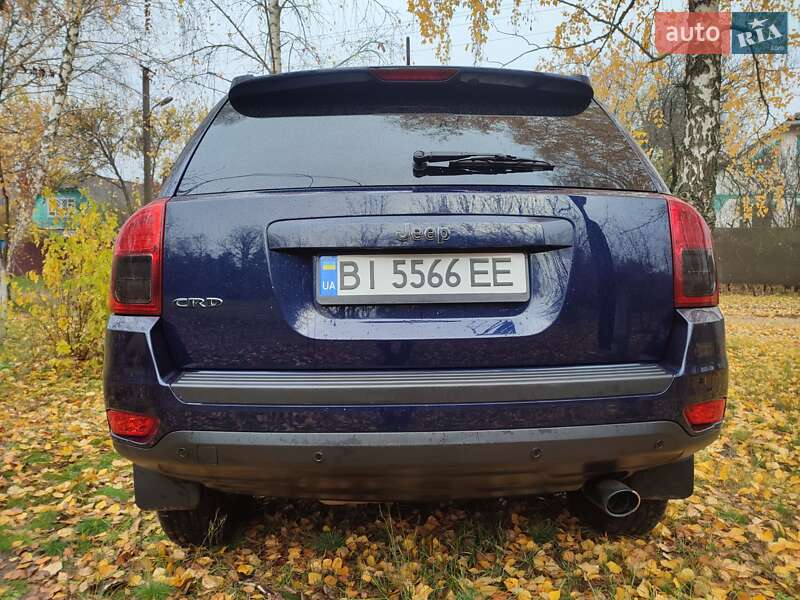 Внедорожник / Кроссовер Jeep Compass 2012 в Гадяче