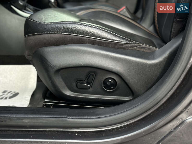 Внедорожник / Кроссовер Jeep Compass 2020 в Шептицькому