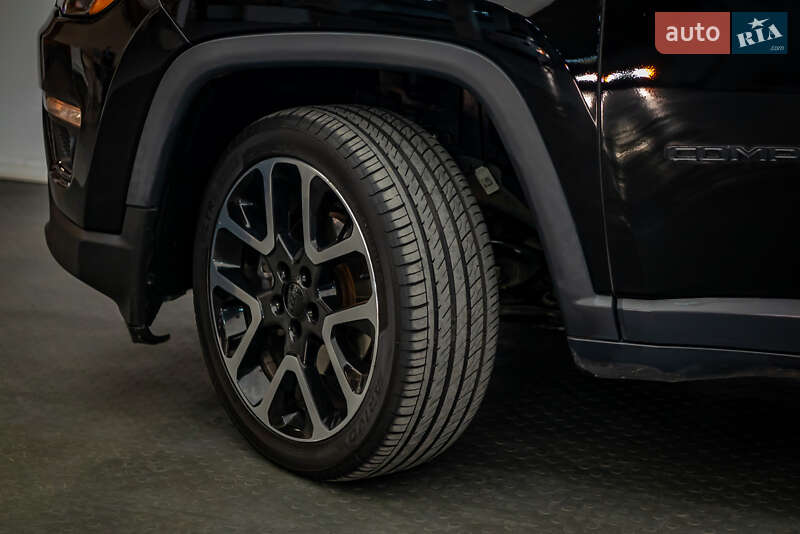Позашляховик / Кросовер Jeep Compass 2019 в Києві фото 10 Позашляховик / Кросовер Jeep Compass 2019 в Києві