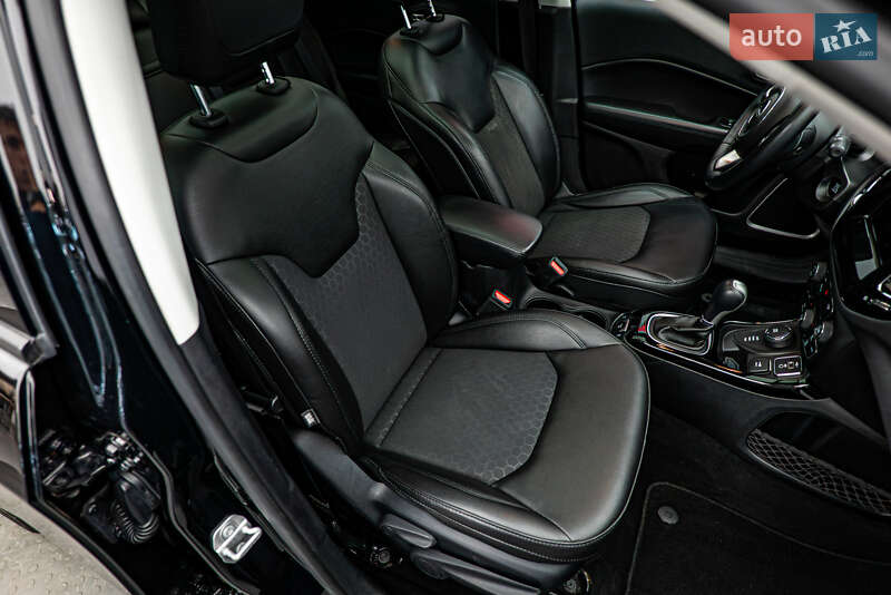 Позашляховик / Кросовер Jeep Compass 2019 в Києві фото 20 Позашляховик / Кросовер Jeep Compass 2019 в Києві
