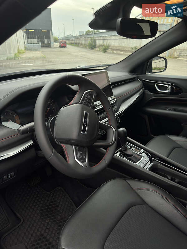 Позашляховик / Кросовер Jeep Compass 2025 в Києві фото 26 Позашляховик / Кросовер Jeep Compass 2025 в Києві