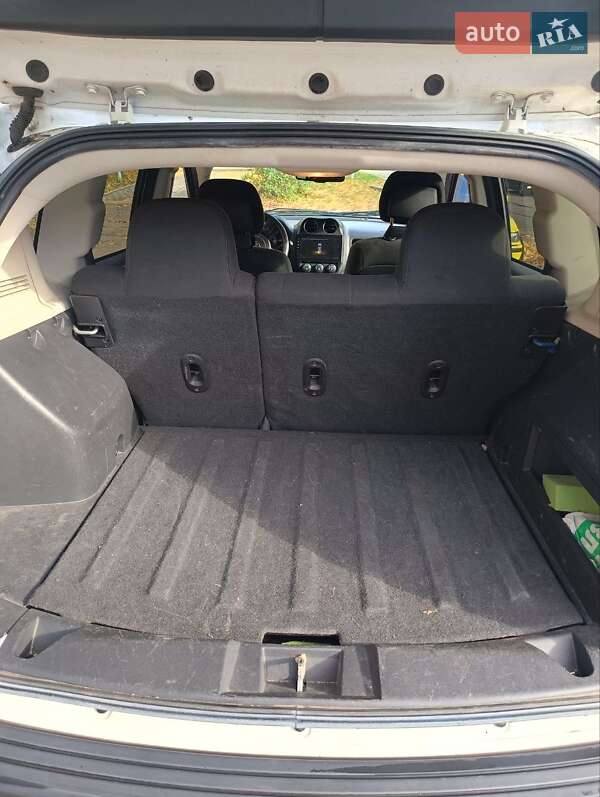 Внедорожник / Кроссовер Jeep Compass 2016 в Киеве