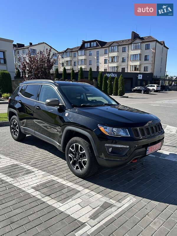 Внедорожник / Кроссовер Jeep Compass 2019 в Ровно фото Внедорожник / Кроссовер Jeep Compass 2019 в Ровно