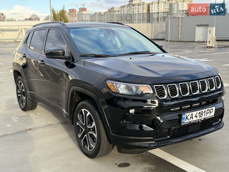 Позашляховик / Кросовер Jeep Compass 2022 в Києві