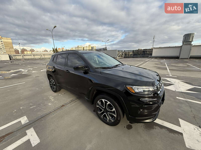 Позашляховик / Кросовер Jeep Compass 2022 в Києві