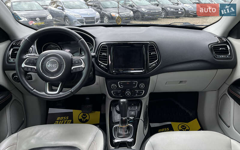 Внедорожник / Кроссовер Jeep Compass 2018 в Стрые