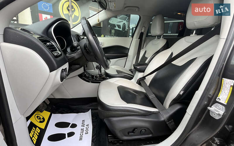 Внедорожник / Кроссовер Jeep Compass 2018 в Стрые