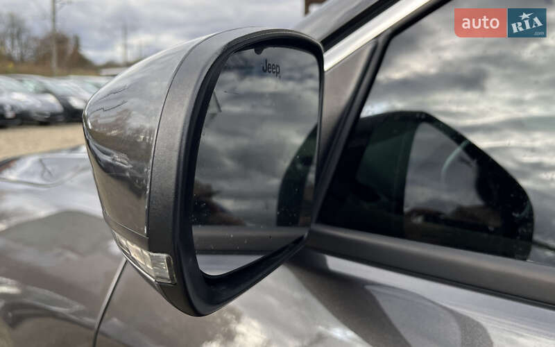 Внедорожник / Кроссовер Jeep Compass 2018 в Стрые