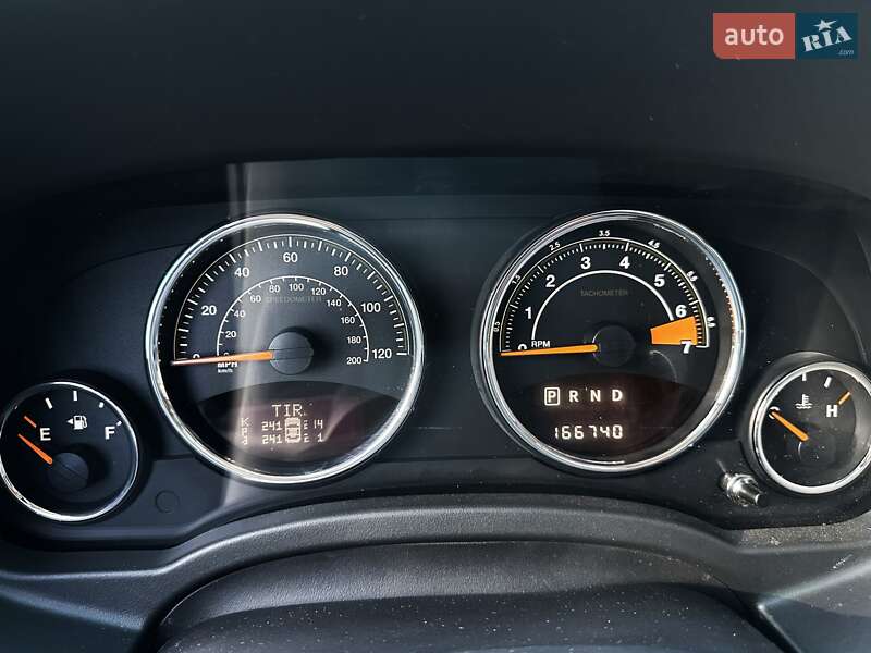 Внедорожник / Кроссовер Jeep Compass 2013 в Киеве фото 20 Внедорожник / Кроссовер Jeep Compass 2013 в Киеве