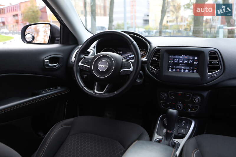 Внедорожник / Кроссовер Jeep Compass 2017 в Харькове фото 11 Внедорожник / Кроссовер Jeep Compass 2017 в Харькове