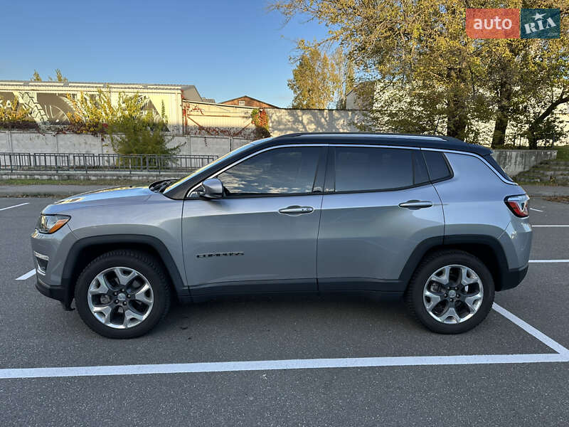 Внедорожник / Кроссовер Jeep Compass 2019 в Киеве