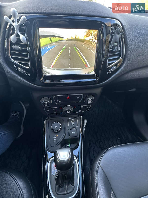 Внедорожник / Кроссовер Jeep Compass 2019 в Киеве