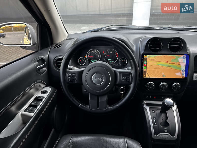 Позашляховик / Кросовер Jeep Compass 2013 в Києві