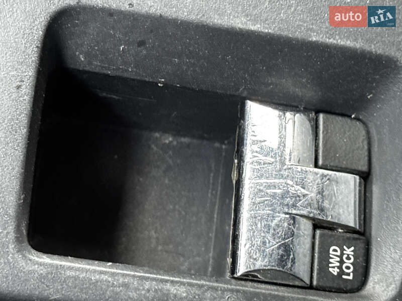 Позашляховик / Кросовер Jeep Compass 2013 в Києві