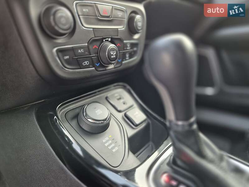 Внедорожник / Кроссовер Jeep Compass 2018 в Житомире фото 18 Внедорожник / Кроссовер Jeep Compass 2018 в Житомире