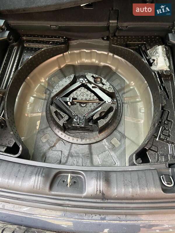 Внедорожник / Кроссовер Jeep Compass 2018 в Киеве