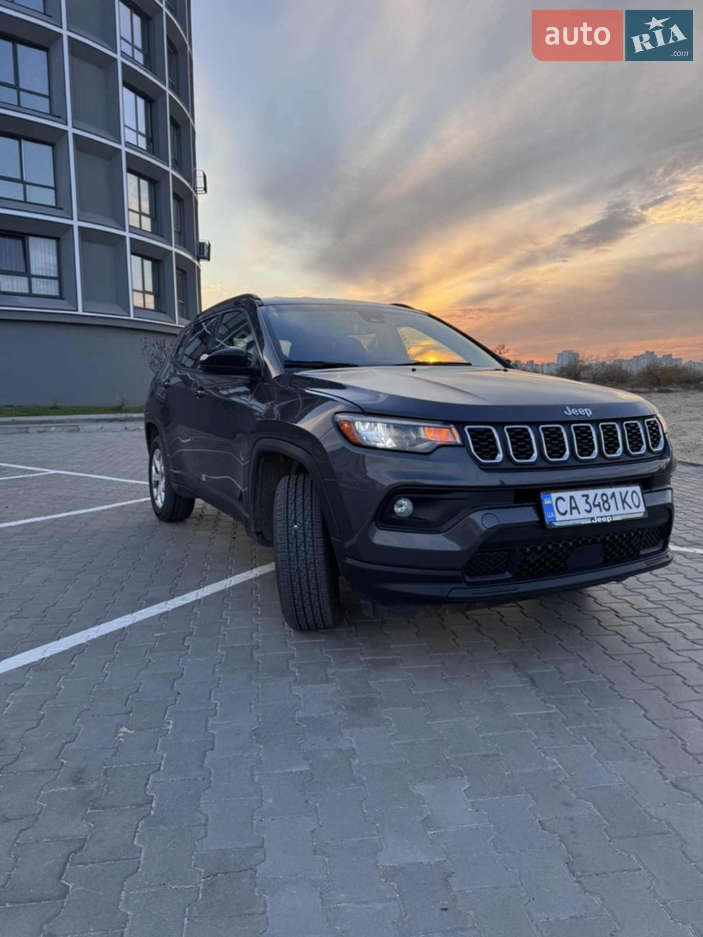 2024 Jeep Compass - мініатюра 2
