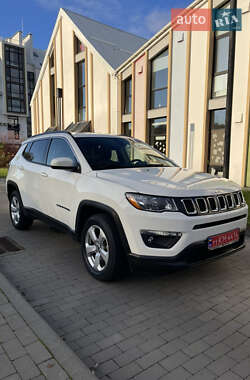 Внедорожник / Кроссовер Jeep Compass 2018 в Киеве