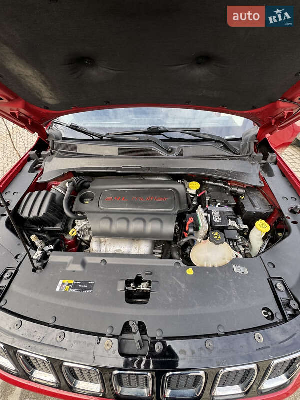 Внедорожник / Кроссовер Jeep Compass 2017 в Львове фото 7 Внедорожник / Кроссовер Jeep Compass 2017 в Львове