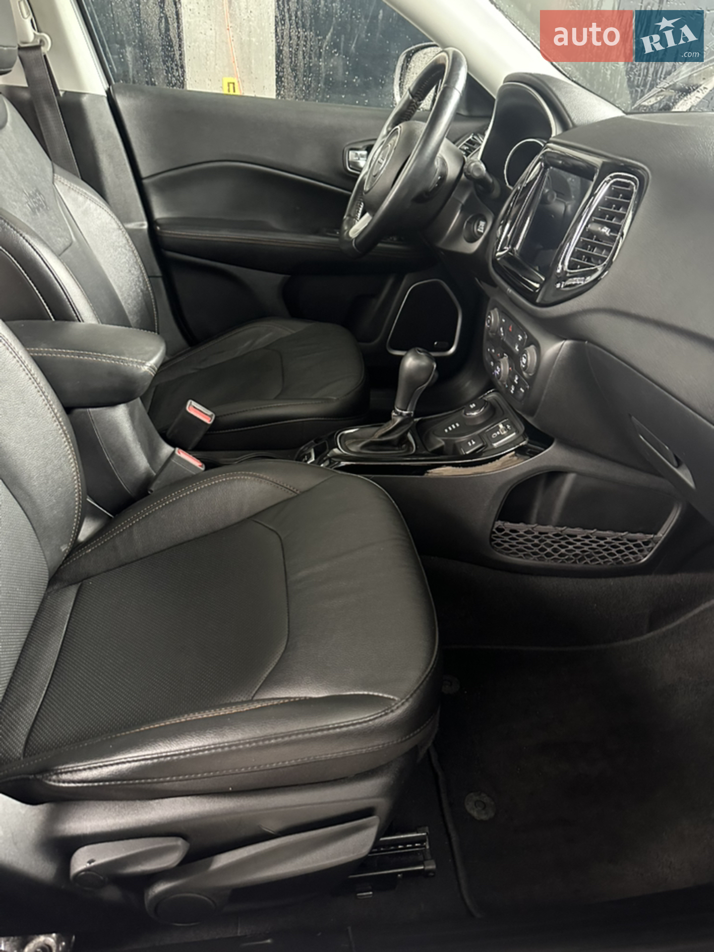 2020 Jeep Compass - мініатюра 13