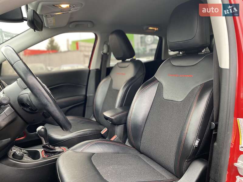 Внедорожник / Кроссовер Jeep Compass 2020 в Киеве