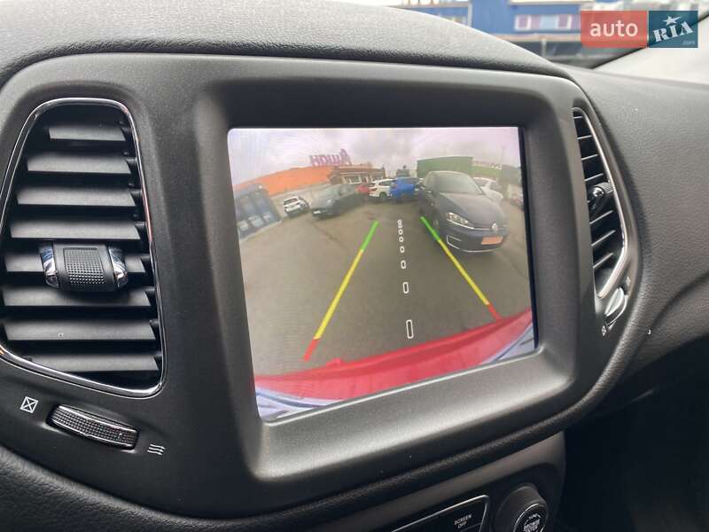 Внедорожник / Кроссовер Jeep Compass 2020 в Киеве