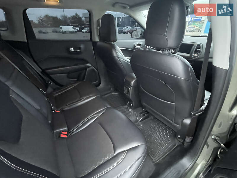 Позашляховик / Кросовер Jeep Compass 2017 в Полтаві