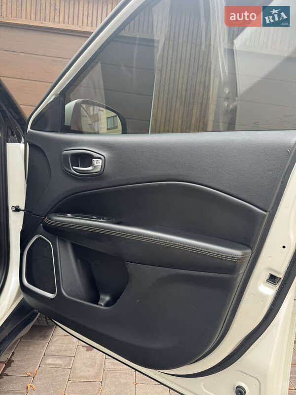 Внедорожник / Кроссовер Jeep Compass 2018 в Тернополе