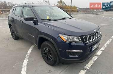 Внедорожник / Кроссовер Jeep Compass 2018 в Киеве
