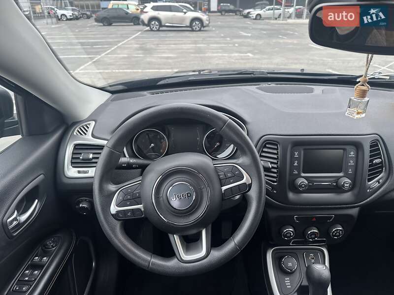 Внедорожник / Кроссовер Jeep Compass 2018 в Киеве