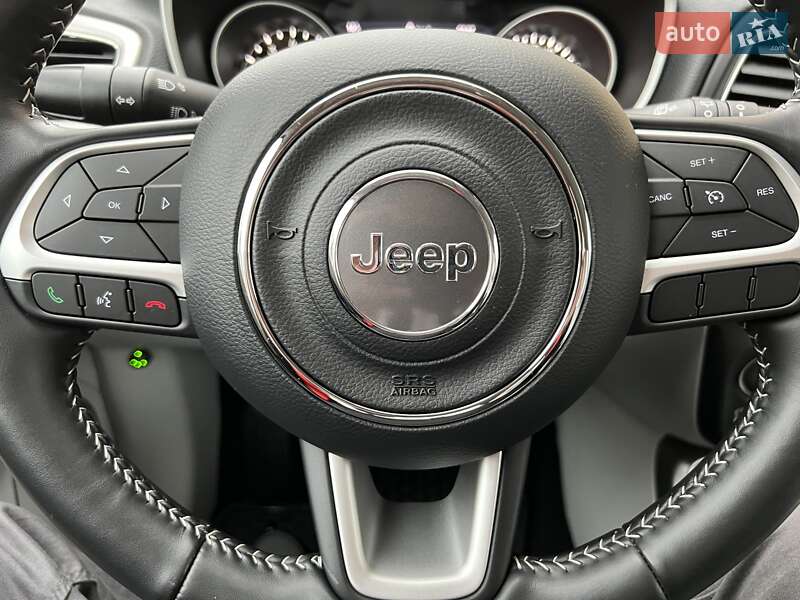 Внедорожник / Кроссовер Jeep Compass 2020 в Киеве