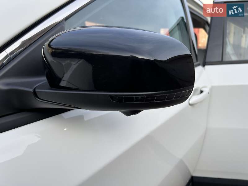 Внедорожник / Кроссовер Jeep Compass 2020 в Киеве