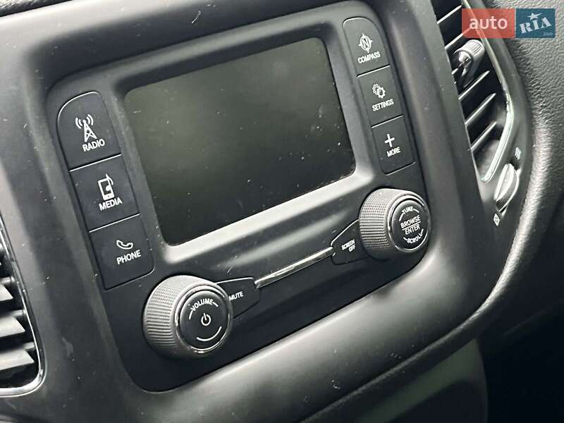 Внедорожник / Кроссовер Jeep Compass 2017 в Киеве фото 22 Внедорожник / Кроссовер Jeep Compass 2017 в Киеве