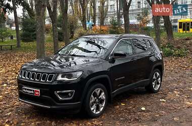 Позашляховик / Кросовер Jeep Compass 2017 в Києві