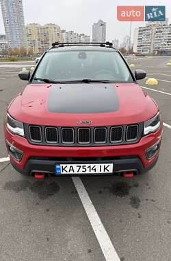 Внедорожник / Кроссовер Jeep Compass 2019 в Киеве