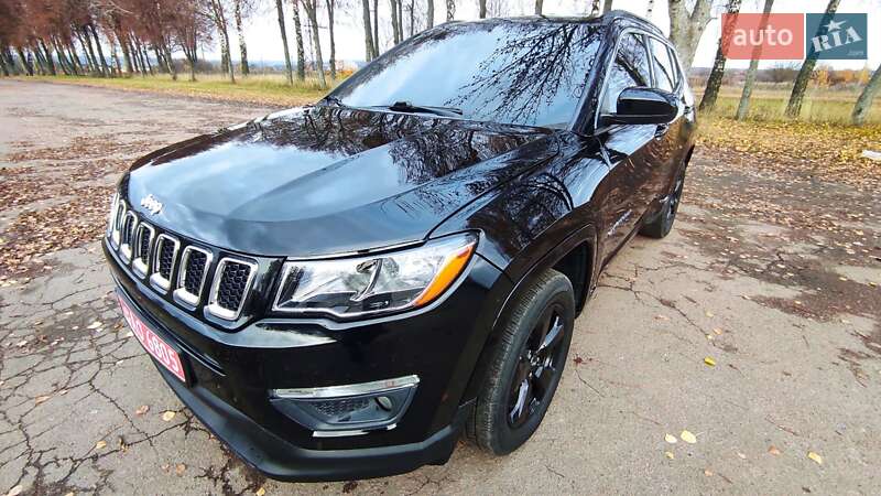 Внедорожник / Кроссовер Jeep Compass 2018 в Тростянце