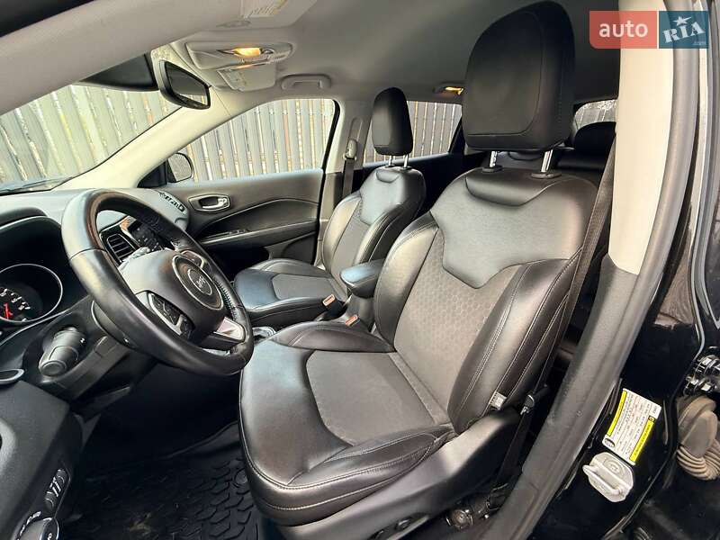 Позашляховик / Кросовер Jeep Compass 2018 в Полтаві фото 13 Позашляховик / Кросовер Jeep Compass 2018 в Полтаві