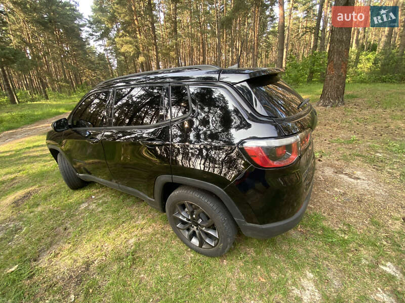 Внедорожник / Кроссовер Jeep Compass 2022 в Золочеве