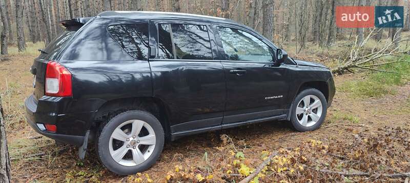 Внедорожник / Кроссовер Jeep Compass 2012 в Киеве фото 13 Внедорожник / Кроссовер Jeep Compass 2012 в Киеве
