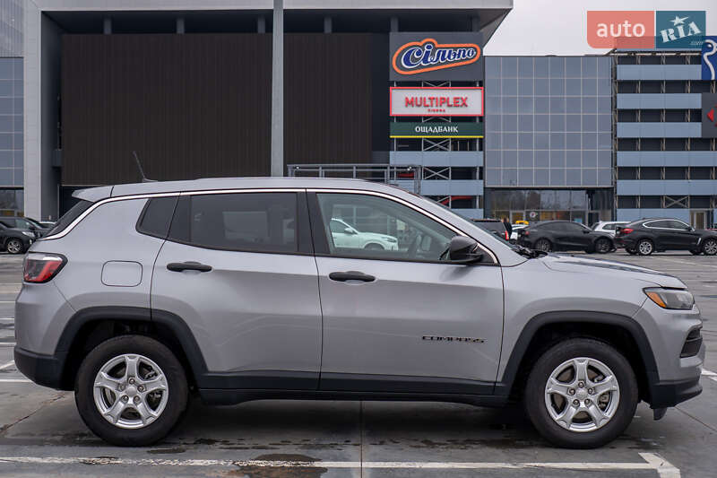 Внедорожник / Кроссовер Jeep Compass 2022 в Киеве фото 3 Внедорожник / Кроссовер Jeep Compass 2022 в Киеве