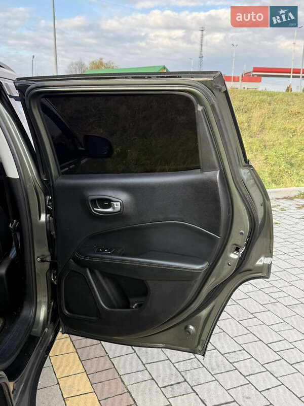 Внедорожник / Кроссовер Jeep Compass 2017 в Стрые фото 38 Внедорожник / Кроссовер Jeep Compass 2017 в Стрые